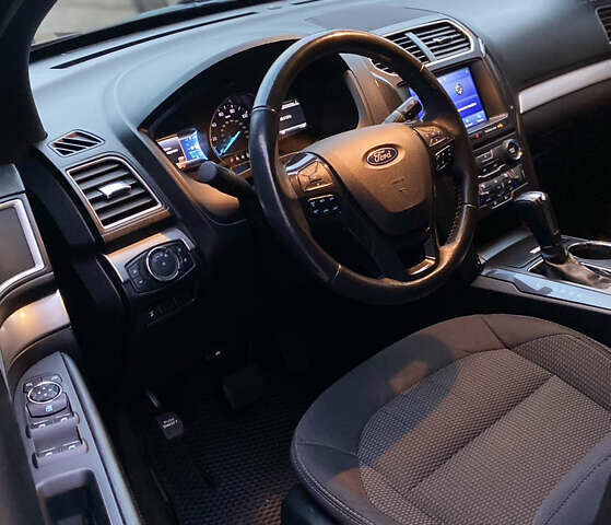 Синій Форд Експлорер, об'ємом двигуна 2.3 л та пробігом 167 тис. км за 13700 $, фото 19 на Automoto.ua