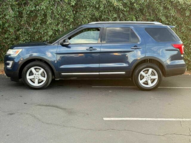 Форд Эксплорер 2017 в Киеве на Automoto.ua Синий Форд Эксплорер, объемом двигателя 3.5 л и пробегом 59 тыс. км за 18000 $, фото 3 на Automoto.ua