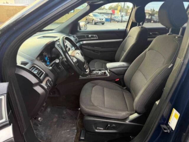 Форд Эксплорер 2017 в Киеве на Automoto.ua Синий Форд Эксплорер, объемом двигателя 3.5 л и пробегом 59 тыс. км за 18000 $, фото 6 на Automoto.ua