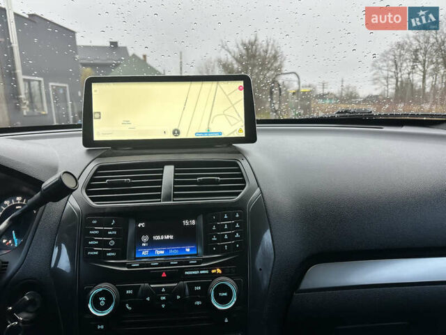 Синій Форд Експлорер, об'ємом двигуна 3.7 л та пробігом 249 тис. км за 15500 $, фото 13 на Automoto.ua