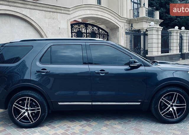 Синій Форд Експлорер, об'ємом двигуна 2.3 л та пробігом 167 тис. км за 13700 $, фото 8 на Automoto.ua