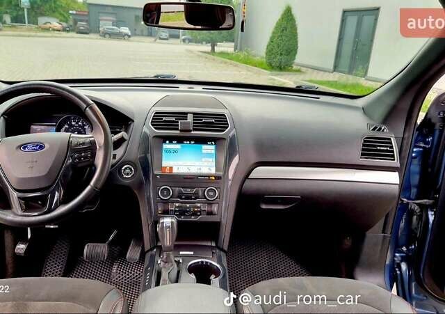 Синій Форд Експлорер, об'ємом двигуна 3.5 л та пробігом 121 тис. км за 17500 $, фото 3 на Automoto.ua