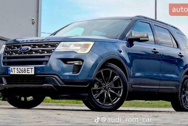 Синій Форд Експлорер, об'ємом двигуна 3.5 л та пробігом 121 тис. км за 17500 $, фото 1 на Automoto.ua