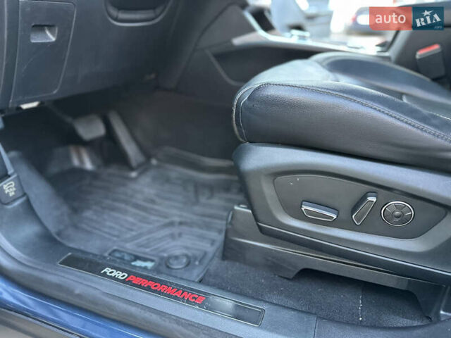 Синій Форд Експлорер, об'ємом двигуна 2.96 л та пробігом 106 тис. км за 30000 $, фото 31 на Automoto.ua