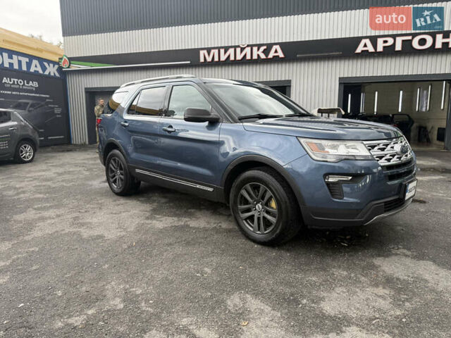 Синий Форд Эксплорер, объемом двигателя 3.5 л и пробегом 121 тыс. км за 23700 $, фото 2 на Automoto.ua