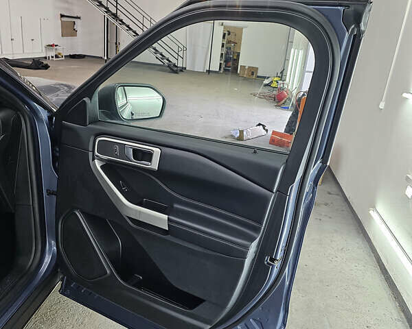 Синий Форд Эксплорер, объемом двигателя 2.26 л и пробегом 83 тыс. км за 29500 $, фото 10 на Automoto.ua