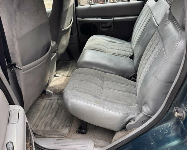 Зеленый Форд Эксплорер, объемом двигателя 3.96 л и пробегом 250 тыс. км за 3500 $, фото 5 на Automoto.ua