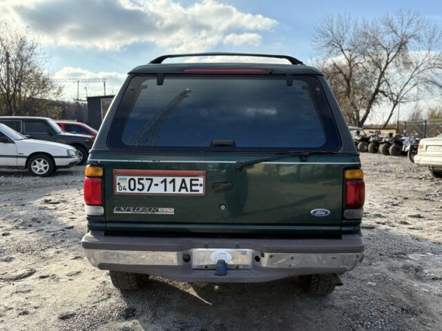 Зеленый Форд Эксплорер, объемом двигателя 4 л и пробегом 300 тыс. км за 5000 $, фото 3 на Automoto.ua