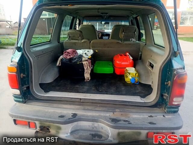 Форд Эксплорер 1997 в Краматорске на Automoto.ua Зеленый Форд Эксплорер, объемом двигателя 4 л и пробегом 224 тыс. км за 3500 $, фото 4 на Automoto.ua