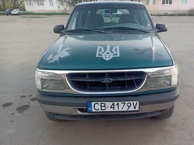 Зеленый Форд Эксплорер, объемом двигателя 4 л и пробегом 224 тыс. км за 1859 $, фото 1 на Automoto.ua