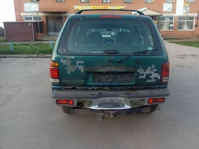 Зеленый Форд Эксплорер, объемом двигателя 4 л и пробегом 224 тыс. км за 1859 $, фото 2 на Automoto.ua