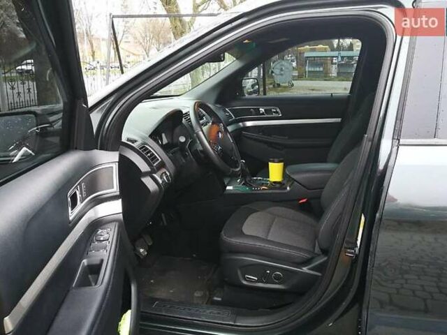 Зеленый Форд Эксплорер, объемом двигателя 2.29 л и пробегом 48 тыс. км за 17000 $, фото 5 на Automoto.ua