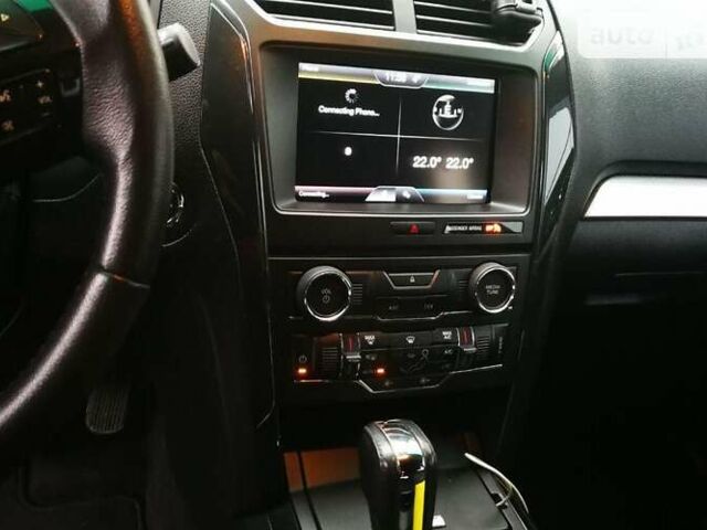 Зеленый Форд Эксплорер, объемом двигателя 2.29 л и пробегом 48 тыс. км за 17000 $, фото 7 на Automoto.ua