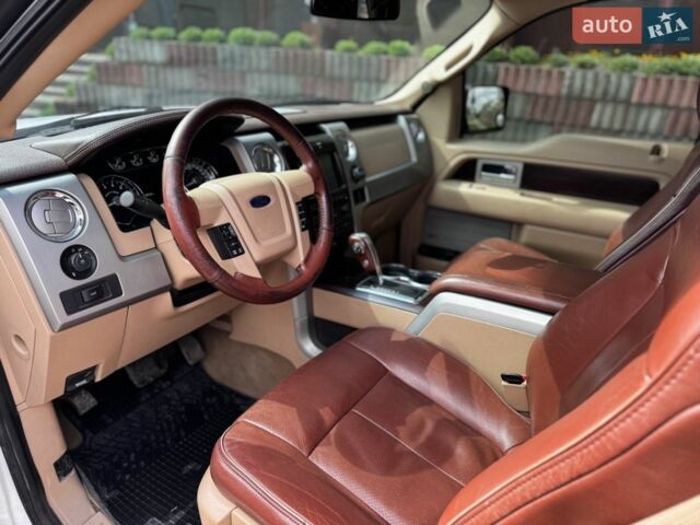 Білий Форд Ф-150, об'ємом двигуна 3.5 л та пробігом 211 тис. км за 18000 $, фото 4 на Automoto.ua