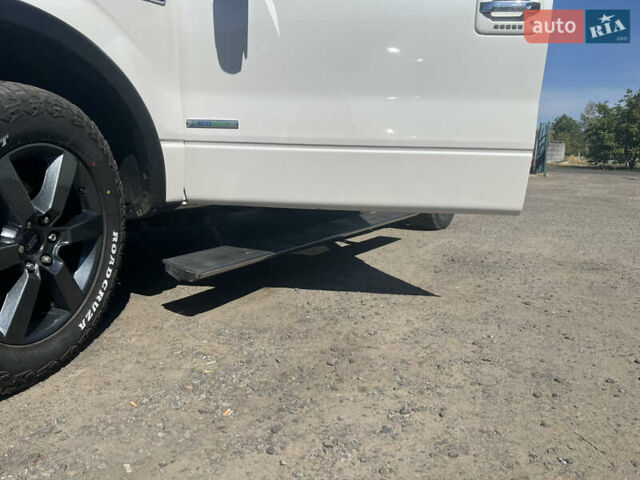 Белый Форд Ф-150, объемом двигателя 3.5 л и пробегом 262 тыс. км за 27000 $, фото 6 на Automoto.ua