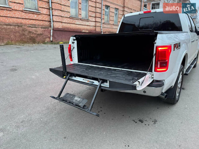 Білий Форд Ф-150, об'ємом двигуна 3.51 л та пробігом 250 тис. км за 32500 $, фото 9 на Automoto.ua