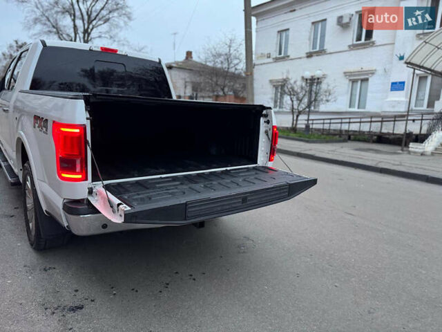 Білий Форд Ф-150, об'ємом двигуна 3.51 л та пробігом 250 тис. км за 32500 $, фото 7 на Automoto.ua