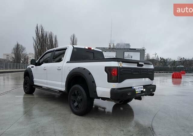 Белый Форд Ф-150, объемом двигателя 5 л и пробегом 140 тыс. км за 29990 $, фото 5 на Automoto.ua