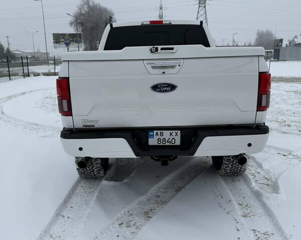 Білий Форд Ф-150, об'ємом двигуна 5 л та пробігом 160 тис. км за 52000 $, фото 7 на Automoto.ua