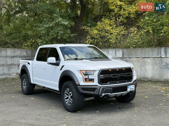 Форд Ф-150 2017 в Киеве на Automoto.ua Белый Форд Ф-150, объемом двигателя 3.5 л и пробегом 99 тыс. км за 53000 $, фото 3 на Automoto.ua