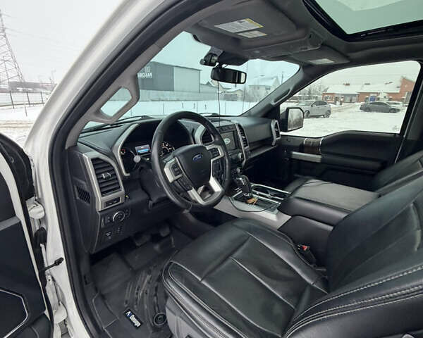 Білий Форд Ф-150, об'ємом двигуна 5 л та пробігом 160 тис. км за 52000 $, фото 26 на Automoto.ua