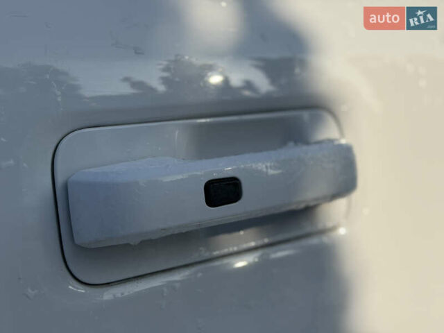 Білий Форд Ф-150, об'ємом двигуна 3.5 л та пробігом 99 тис. км за 45000 $, фото 28 на Automoto.ua