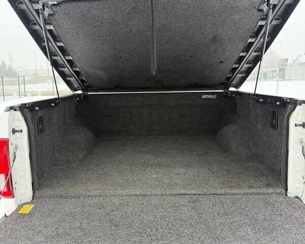 Білий Форд Ф-150, об'ємом двигуна 5 л та пробігом 160 тис. км за 52000 $, фото 30 на Automoto.ua