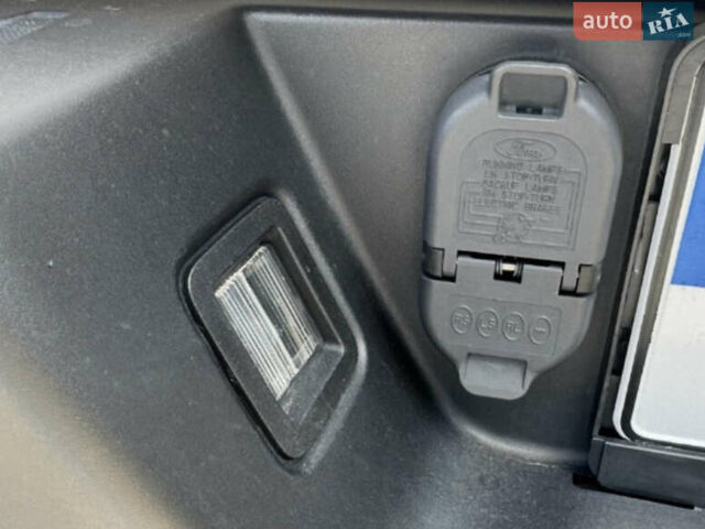 Белый Форд Ф-150, объемом двигателя 2.7 л и пробегом 89 тыс. км за 28000 $, фото 15 на Automoto.ua