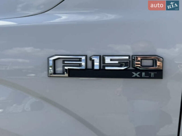 Белый Форд Ф-150, объемом двигателя 2.7 л и пробегом 89 тыс. км за 28000 $, фото 11 на Automoto.ua