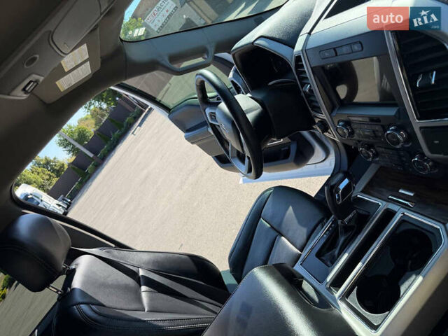 Белый Форд Ф-150, объемом двигателя 2.99 л и пробегом 108 тыс. км за 51600 $, фото 15 на Automoto.ua