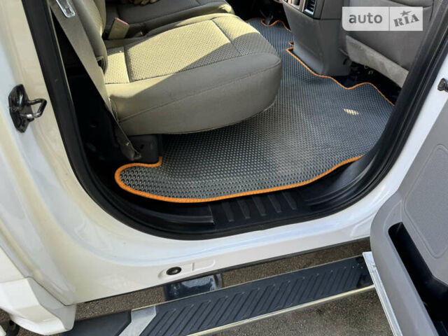 Форд Ф-150 2018 в Киеве на Automoto.ua Белый Форд Ф-150, объемом двигателя 2.7 л и пробегом 82 тыс. км за 29995 $, фото 8 на Automoto.ua