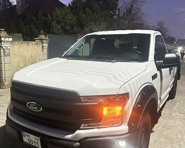 Белый Форд Ф-150, объемом двигателя 3.34 л и пробегом 182 тыс. км за 28000 $, фото 4 на Automoto.ua