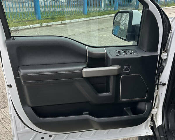 Белый Форд Ф-150, объемом двигателя 3.5 л и пробегом 105 тыс. км за 65000 $, фото 30 на Automoto.ua