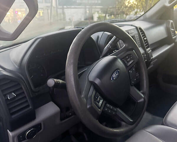 Белый Форд Ф-150, объемом двигателя 3.34 л и пробегом 182 тыс. км за 28000 $, фото 15 на Automoto.ua