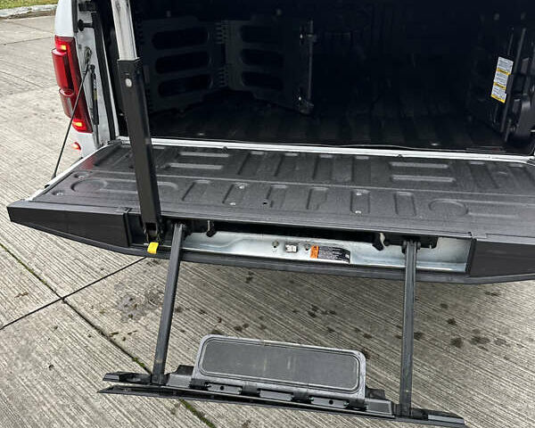 Белый Форд Ф-150, объемом двигателя 3.5 л и пробегом 105 тыс. км за 65000 $, фото 21 на Automoto.ua