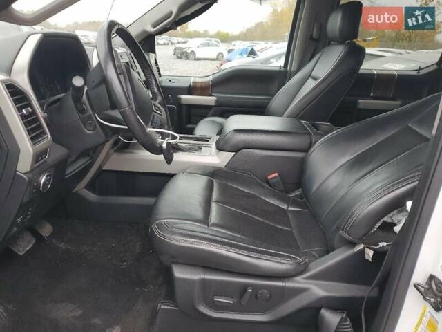 Белый Форд Ф-150, объемом двигателя 2.7 л и пробегом 102 тыс. км за 8300 $, фото 6 на Automoto.ua