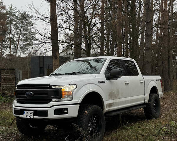 Білий Форд Ф-150, об'ємом двигуна 2.69 л та пробігом 118 тис. км за 29999 $, фото 3 на Automoto.ua