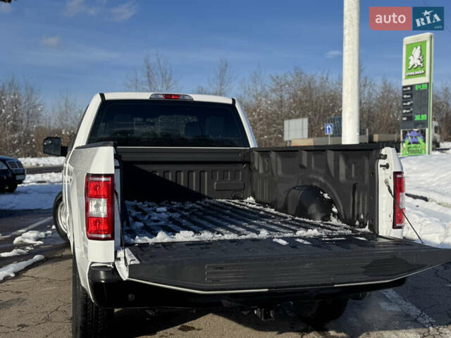 Белый Форд Ф-150, объемом двигателя 2.7 л и пробегом 46 тыс. км за 24000 $, фото 12 на Automoto.ua