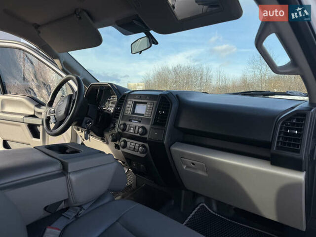 Белый Форд Ф-150, объемом двигателя 2.7 л и пробегом 46 тыс. км за 24000 $, фото 44 на Automoto.ua