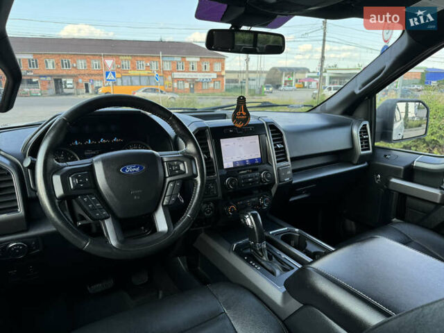 Форд Ф-150 2020 в Сумах на Automoto.ua Белый Форд Ф-150, объемом двигателя 2.69 л и пробегом 115 тыс. км за 33500 $, фото 23 на Automoto.ua