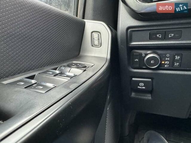 Белый Форд Ф-150, объемом двигателя 5.04 л и пробегом 57 тыс. км за 57000 $, фото 33 на Automoto.ua