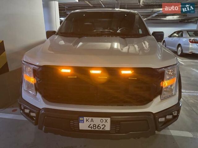 Белый Форд Ф-150, объемом двигателя 5.04 л и пробегом 57 тыс. км за 57000 $, фото 8 на Automoto.ua