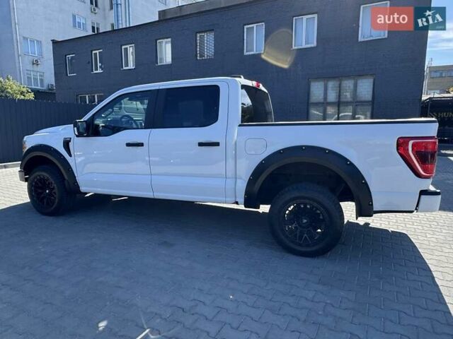 Белый Форд Ф-150, объемом двигателя 5.04 л и пробегом 57 тыс. км за 57000 $, фото 4 на Automoto.ua
