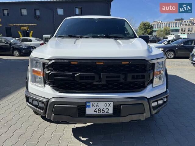 Белый Форд Ф-150, объемом двигателя 5.04 л и пробегом 57 тыс. км за 57000 $, фото 3 на Automoto.ua