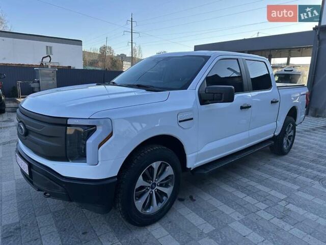 Білий Форд Ф-150, об'ємом двигуна 0 л та пробігом 54 тис. км за 36900 $, фото 2 на Automoto.ua
