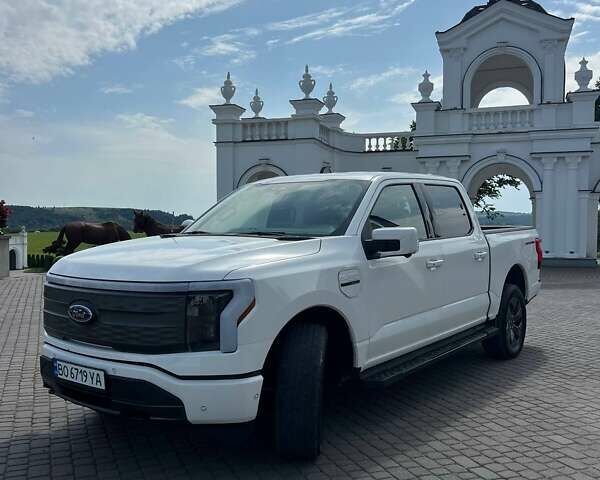 Белый Форд Ф-150, объемом двигателя 0 л и пробегом 39 тыс. км за 49000 $, фото 5 на Automoto.ua