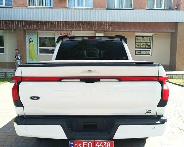 Белый Форд Ф-150, объемом двигателя 0 л и пробегом 69 тыс. км за 38500 $, фото 29 на Automoto.ua