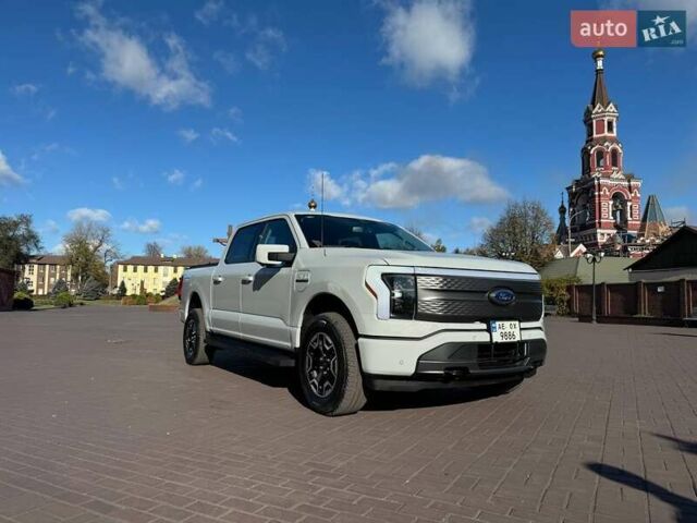 Белый Форд Ф-150, объемом двигателя 0 л и пробегом 15 тыс. км за 47100 $, фото 5 на Automoto.ua