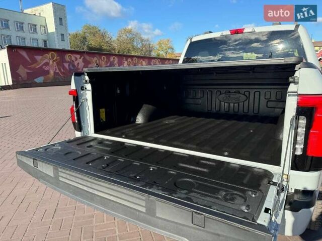 Белый Форд Ф-150, объемом двигателя 0 л и пробегом 15 тыс. км за 47100 $, фото 41 на Automoto.ua