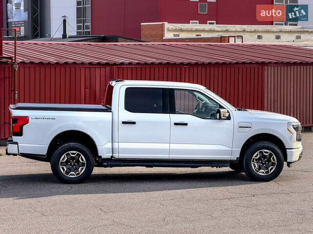 Білий Форд Ф-150, об'ємом двигуна 0 л та пробігом 14 тис. км за 45900 $, фото 8 на Automoto.ua